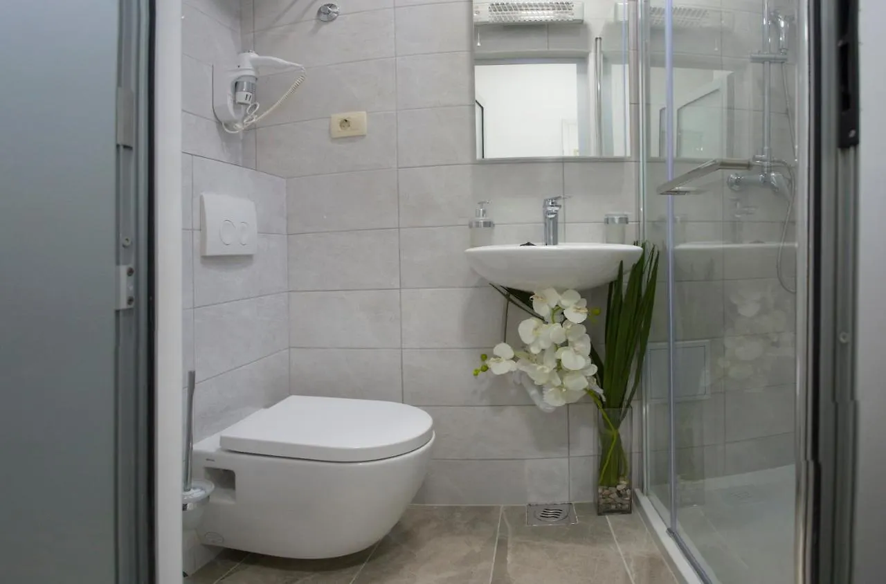 Apartment Klara Split